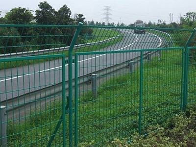 公路護欄網圖片2