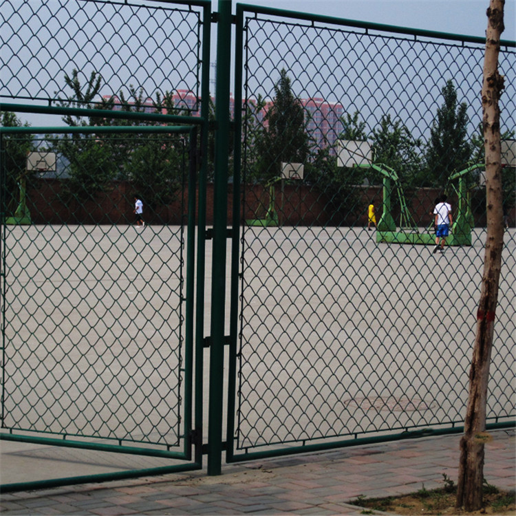 學校體育場勾花護欄網圖片4