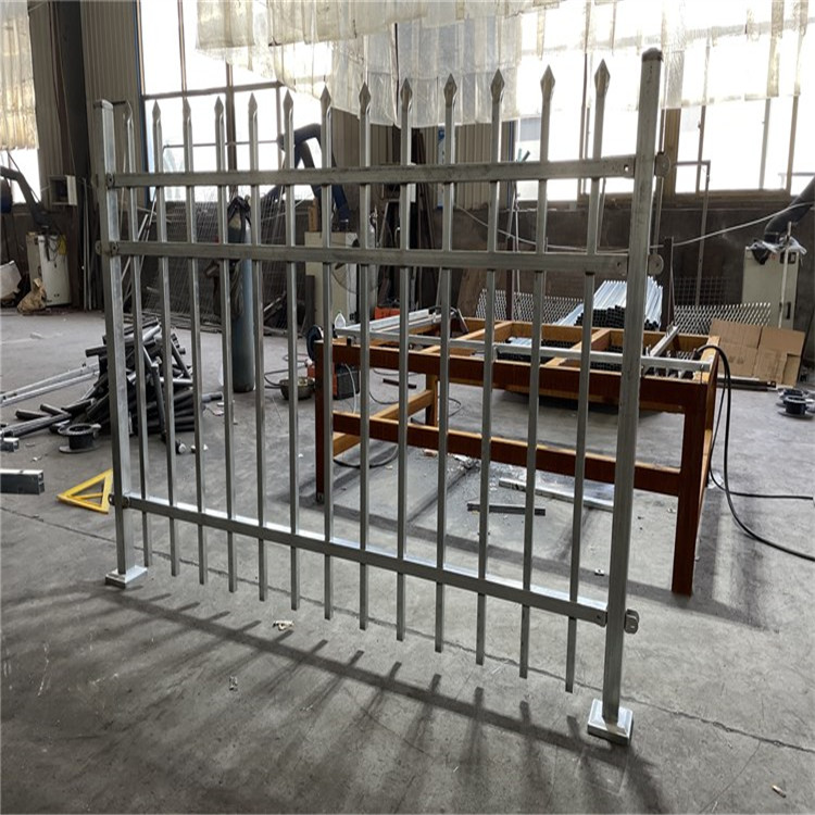 戶外新農村別墅庭院欄桿鋅鋼護欄圖片3