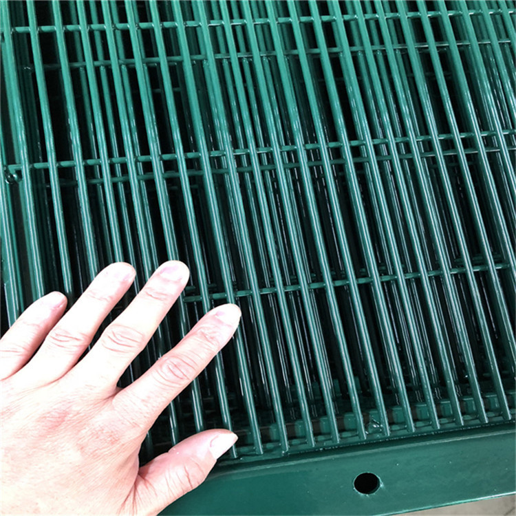 密紋網鋼網墻圖片2